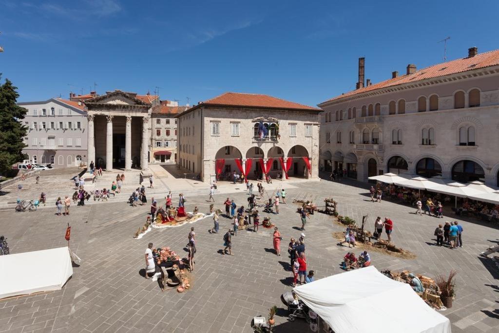 Brezac olive garden apartment Fažana Exterior foto
