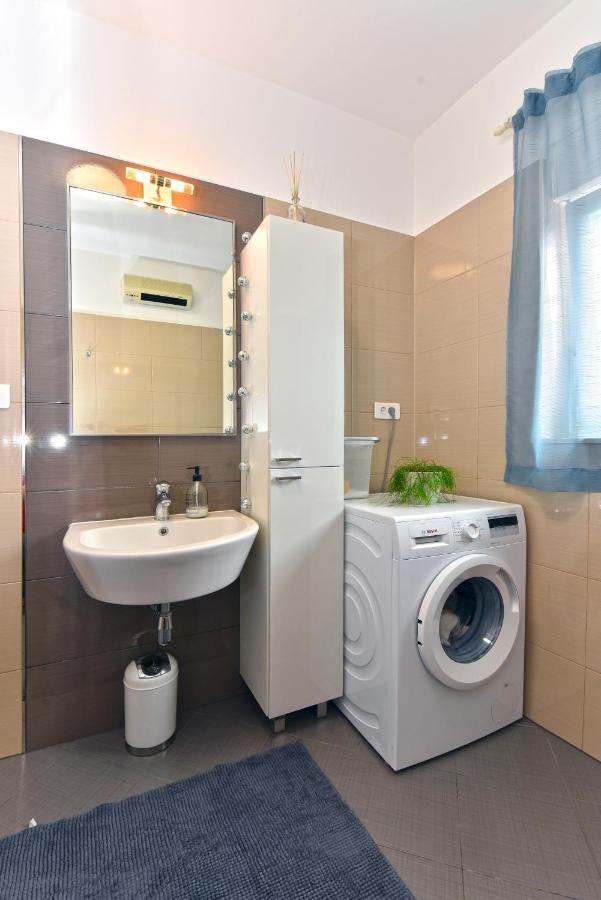 Brezac olive garden apartment Fažana Exterior foto