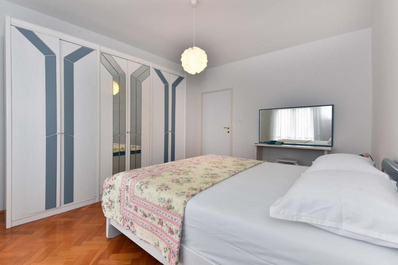 Brezac olive garden apartment Fažana Exterior foto