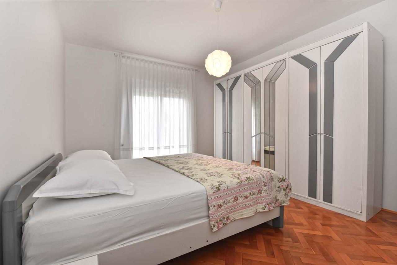 Brezac olive garden apartment Fažana Exterior foto